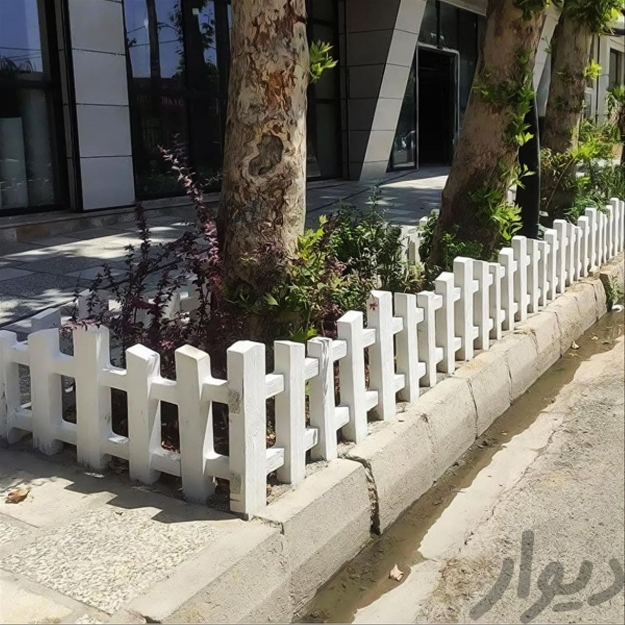 نرده سه خط طرح چوب | شیک و مد روز با مقاومت بالا - تصویر 3